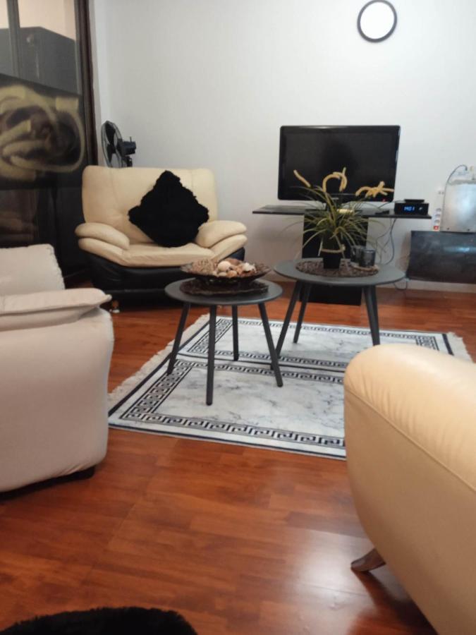 Lovely Cozy Apartment In The Entrance Of Nicosia Aglantzia Экстерьер фото